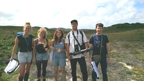 The team getting involved in Dorset fieldwork