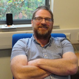 Dr Damian McFerran